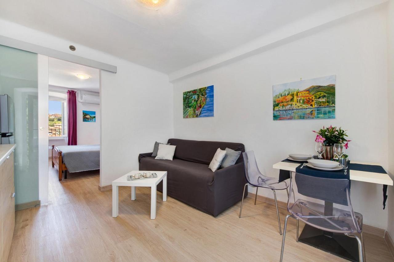 Taronico Apartments Duck เบลลาโจ ภายนอก รูปภาพ